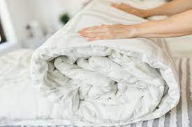 How To Wash And Care For A Heavy Comforter
