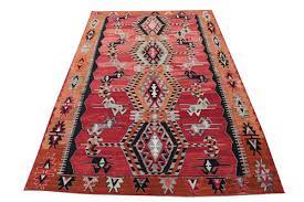 a closer look on kilim rugs