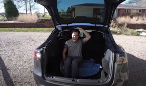 I'm on the tesla website right now. 7 Seat Tesla Model Y With Third Row Seats Added Let S See How They Fit