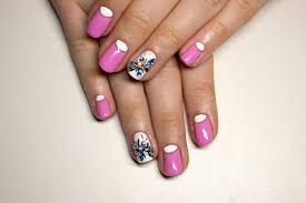 37 pink and white nails designs for 2023