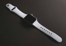 The apple watch series 1 was a second generation of apple watch that was released on september 16, 2016 , alongside the apple watch series 2 and iphone 7 at apple 's annual september event in the steve jobs theater. Apple Watch Series 1
