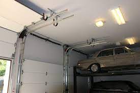 overhead garage doors with car lift