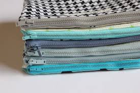 basic zipper pouch tutorial see kate sew