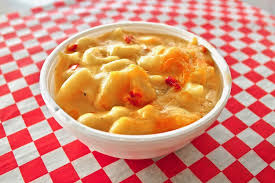 What meat goes well with baked eggplant dishes? Hattie B S Hot Chicken Pimento Mac Cheese