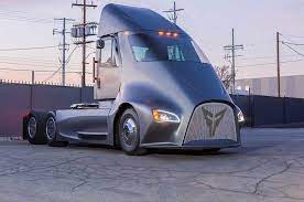 Four independent motors provide maximum power and with fewer systems to maintain, the tesla semi provides $200,000+ in fuel savings and a. Thor Trucks Electric Big Rig Aims To Put The Hammer Down On Tesla Semi Slashgear
