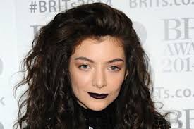 lorde s makeup artist on the singer s