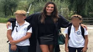 Jun 22, 2021 · alena seredova riunisce la famiglia: Alena Seredova Criticata Per I Figli Di Buffon La Risposta E Piccata Non Vanno Mica Brevenews Com