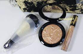 mac cosmetics sprinkle of shine kit