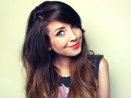 Zoe elizabeth sugg or better known by her youtube username 'zoella' is a 26 year old blogger, fashion and beauty youtuber and vlogger from the uk. Of Course Teenage Girls Need Role Models But Not Like Beauty Vlogger Zoella The Independent The Independent