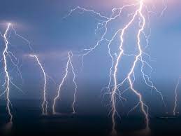 5 of the weirdest types of lightning