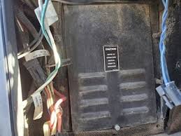 The wiring diagram on the opposite hand is particularly beneficial to an outside electrician. Kenworth Fuse Boxes Panels For Sale Mylittlesalesman Com