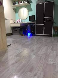 linoleum floor white gray with