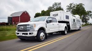 2017 Ford F 450 Super Duty Rated To Tow 32 500 Pounds Autoblog