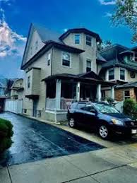 homes in woodhaven ny