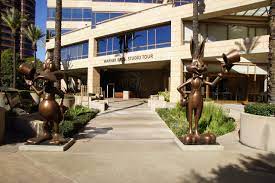Top 50 xưởng phim hoạt hình lớn trên thế giới (P.11) Warner Bros Animation  (Hoa Kỳ): Xưởng phim thành công với series hoạt hình Looney Tunes và Merrie  Melodies - HỘI KỶ