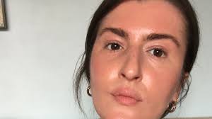 glossier s perfecting skin tint