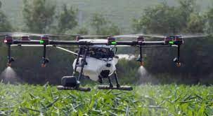 un dron para combatir insectos