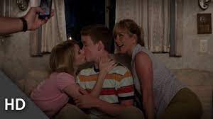 WE ARE THE MILLERS(2013):Kissing scene | CLIPMAZE - YouTube