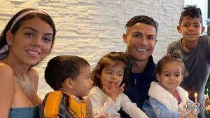 Cuántos años y cuántos hijos tiene Cristiano Ronaldo? | Revista Cromos