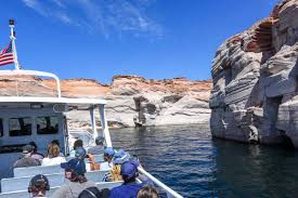 lake powell cruise in page az