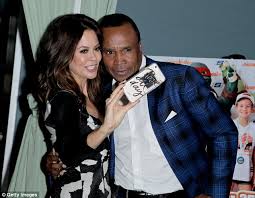 Often regarded as one of the greatest boxers of all time, he competed from 1977 to 1997, winning world titles in five weight. Brooke Burke And Sugar Ray Leonard Pose Up For A Selfie In California Daily Mail Online
