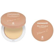 mamaearth glow oil control compact