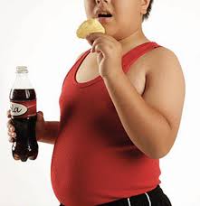 Resultado de imagen de niños tomando coca cola