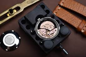 professional watch repair in st louis