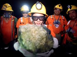 En 1985, se instituyó el 10 de agosto como día nacional del minero en el calendario chileno de efemérides. Dia Del Minero Peruano 05 De Diciembre Tiempo Minero