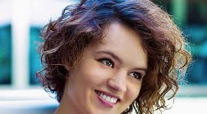 .of the most popular hairstyles for teenage girls. 30 Popular And Trendy Curly Hairstyles For Teenage Girls Haircuts Hairstyles 2021