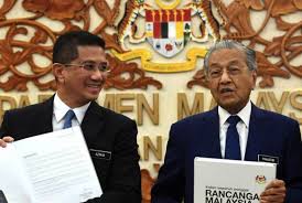 Mahathir lantik Azmin Ali sebagai Timbalan Perdana Menteri? -  Sarawakvoice.com
