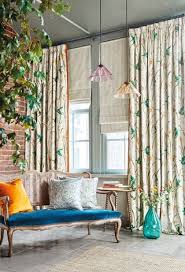 34 Living Room Curtain Ideas For An