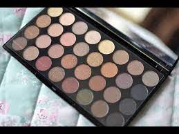 32 shade eyeshadow palette tutorial