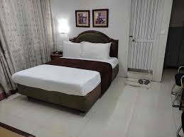 top hotels near cst railway station