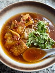 y vietnamese beef noodle soup