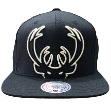 9forty nba milwaukee bucks black base snapback. Milwaukee Bucks Xl Logo Black Mitchell And Ness Snapback Hat Cap Swag