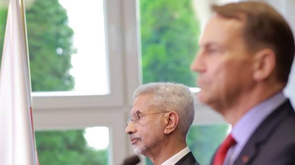 India In Continuous Touch With Ukraine And Russia To Help End The Conflict: Jaishankar...See more