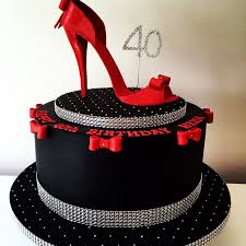Want to earn that birthday cake? Glam 40th Female Birthday Cake Edible Sugar Shoe Sharpe Edges On 10 Birthday Cake For Women Elegant 40th Birthday Cake For Women 50th Birthday Cake For Women