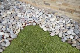 Your Guide To Garden Rock Pros And Cons