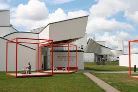 Official certification of vaccination, testing or recovery and face masks are required for a visit at the vitra design museum. Vitra Design Museum Weil Am Rhein Inexhibit