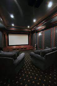 75 carpeted home theater with black