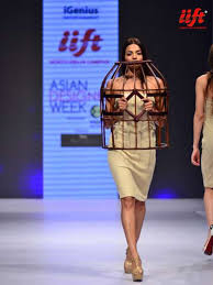 fashion designing insute in delhi