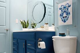 Gather small bathroom decorating ideas, and get ready to add style and appeal to a snug bathroom space. 21 Small Bathroom Decorating Ideas