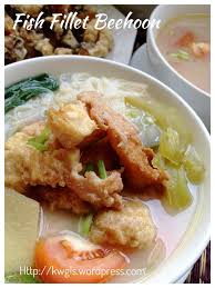 Fish soup bee hoon is very common hawker dishes in singapore and it was so popular that wikipedia had a write up on this famous dish. Fish Head Fillet Rice Vermicelli Soup é±¼å¤´ ç‰‡ç±³ç²‰æ±¤ Guai Shu Shu