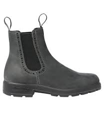 Capable of going straight from the office to the backyard garden without skipping a beat, the blundstone women's super 550 series boot offers a versatile look that's never out of place. Women S Blundstone 9500 High Top Chelsea Boots