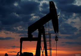انخفاض اسعار النفط السعوديه