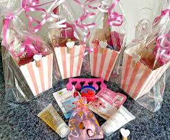 birthday party favours