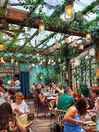 cafes in europe for plant