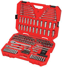 Originally a house brand established by sears, the brand is now owned by stanley black & decker. Craftsman Mechanics Tool Set Sae Metric 189 Piece Cmmt12034 Amazon Com
