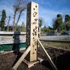 Press down the nails in the tier below and use a hammer and a block of wood to pound into place. Diy Strawberry Planter Vertical Planter Box For Strawberries